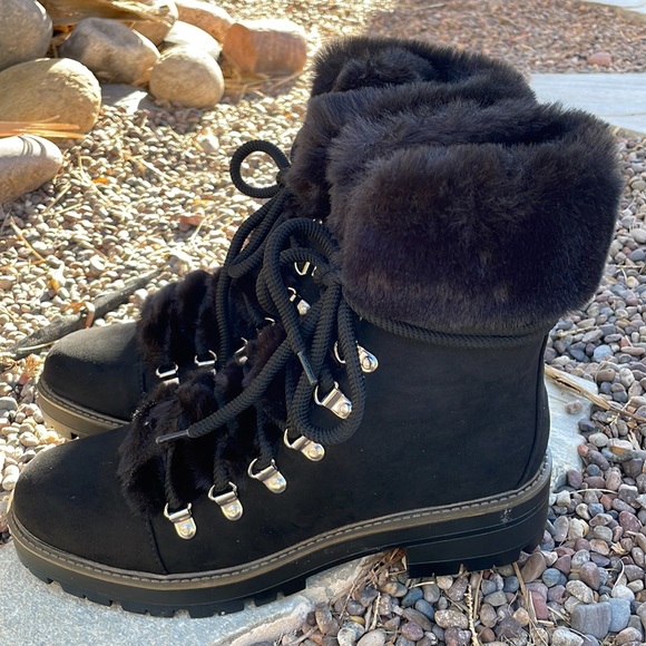 BRAND NEW Esprit Women's Kinsley Fashion Boot - Picture 2 of 4